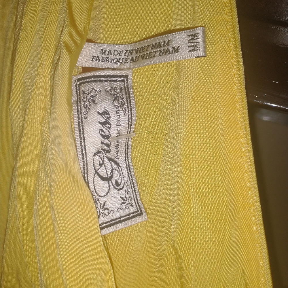 Spring GUESS yellow 💛 dress - Picture 3 of 3